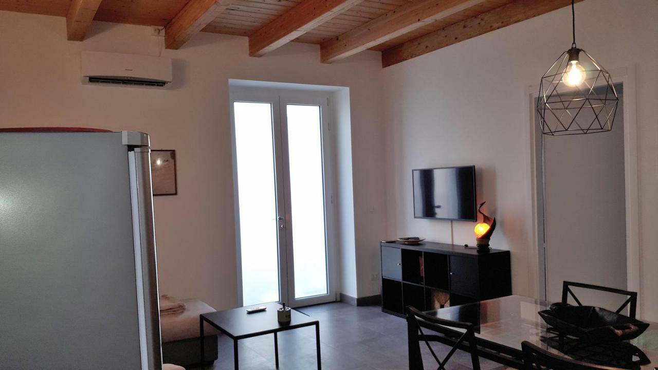 Eleven Villa Syracuse Bagian luar foto